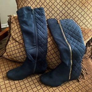 Navy fur lined boots